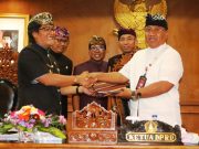 Rapat Paripurna DPRD Badung Bupati Giri Prasta Sampaikan LKPJ 2018