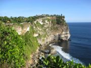 Tebing Uluwatu mulai Ditata