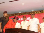 Lantik Direksi dan Komisaris, Koster Harapkan BPD Bali Jadi Agen Pembangunan Perekonomian Daerah