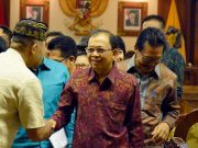 Sampaikan Jawaban Pandangan Fraksi Dewan, Gubernur Koster Singgung PPDB yang tak Ideal