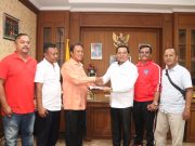 Suyasa Beri Dukungan SSB Putra Perkanthi Jimbaran, Siap Berlaga di Kemenpora Cup