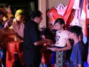 Gubernur Koster dan Keluarga Rayakan Pergantian Tahun di Kampung Halaman