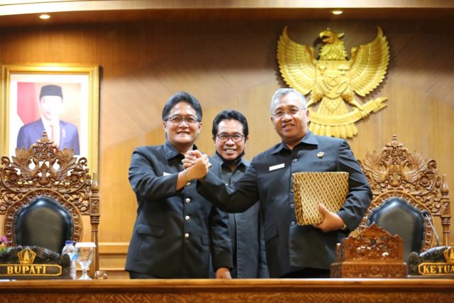 Sidang DPRD (1)