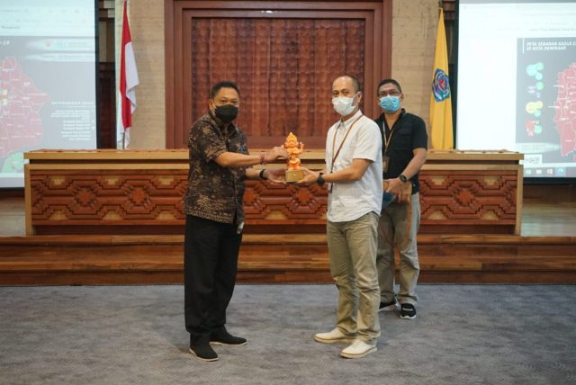 maskot