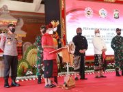 Laksanakan Sipandu Beradat, Gubernur, Kapolda, Danrem 163/Wira Satya, dan Bendesa Agung MDA Tanda Tangani NKB