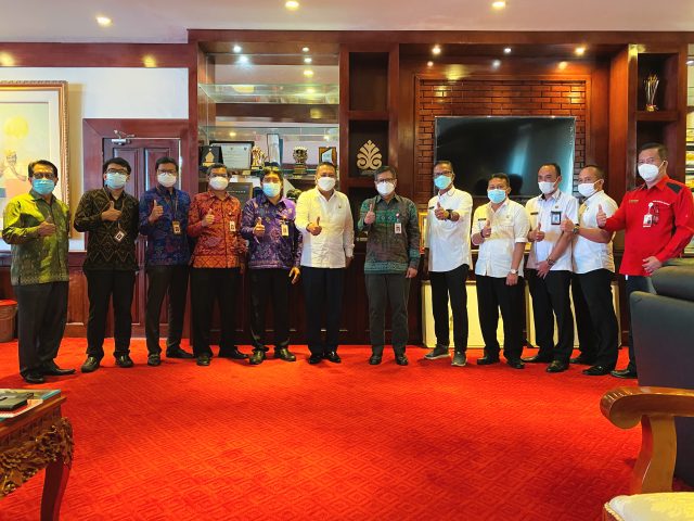 43952007-30D3-4168-BC54-3D5D6E88290B