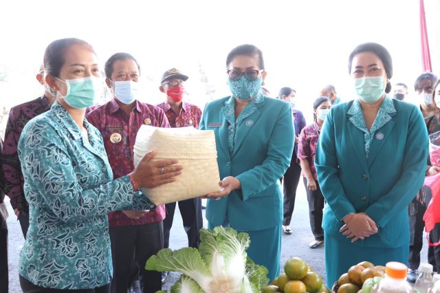 pameran