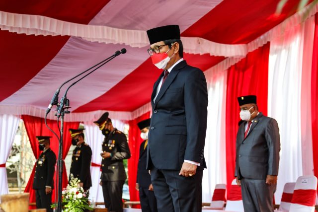 Pengibaran (4)