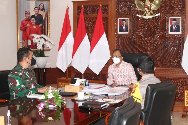 rapat
