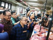 Wagub Cok. Ace Dampingi Menteri Perdagangan RI Kunjungi Pasar Badung