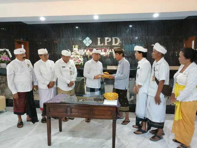 gedung