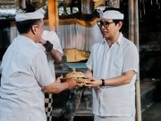Sekda Adi Arnawa Hadiri Piodalan di Pura Dalem Sukun dan Melanting Banjar Muluk Babi Sangeh