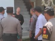 Keluar Villa Tanpa Busana, WNA Asal Rusia Diamankan Polisi