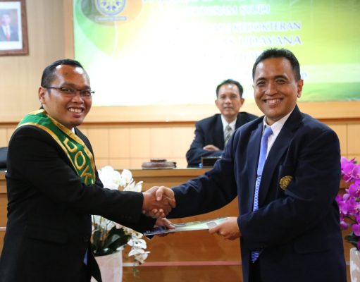 Doktor Ilmu Kedokteran Buktikan Potensi Ekstrak Buah Pare Untuk Kontrasepsi Pria