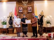 Pemkab Badung Terima Sertifikat Penghargaan Pemberantasan Tindak Pidana Korupsi