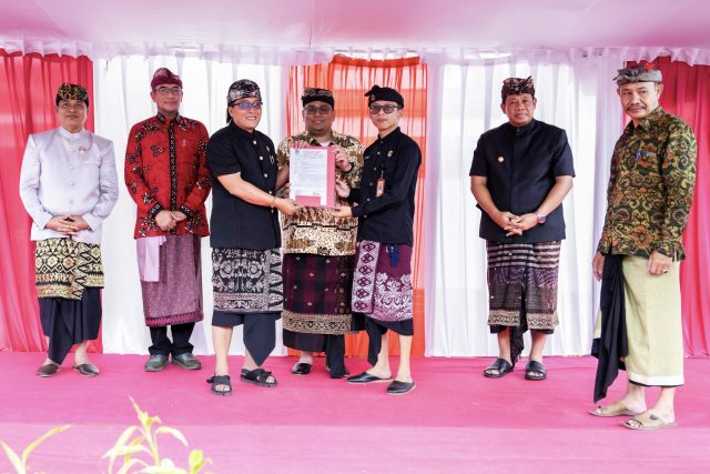 Serah Terima pinjam pakai Gedung Graha Pemilu Alaya Giri Nata (9)