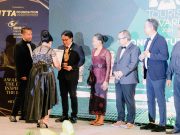 Malam Penganugerahan 9 Tahun Bali Tourism Award 2024/2025, Bupati Giri Prasta Terima Penghargaan “Bali Leader In Innovative Government”