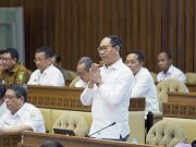 Plt. Bupati Suiasa Hadiri Raker dan RDP Bersama Komisi II DPR RI