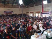 Pakai Busana Adat Bali Hadiri Kampanye, Wayan Koster Apresiasi Ribuan Warga Desa Busungbiu