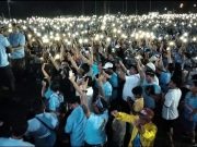 Kampanye Terakhir di Penarungan, Puluhan Ribu “Kunang-kunang” Pastikan Kemenangan Suyadinata