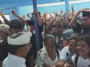 Koster-Giri Lebih Memilih Menyapa Masyarakat dan Tawarkan Program