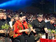 Pentas Kolosal Seniman Badung Memukau, Wagub Giri Prasta: Top, Nilai 10