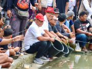 Sekda Alit Wiradana Buka Lomba Mancing Lele Air Deras Banjar Binoh Kelod