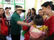 Ny. Antari Jaya Negara Terus Bergerak Salurkan Bantuan Kemanusian Bagi Warga Terdampak Banjir
