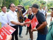 Ringankan Beban Masyarakat, Walikota Jaya Negara Kembali Serahkan Bantuan Sosial Pascabencana