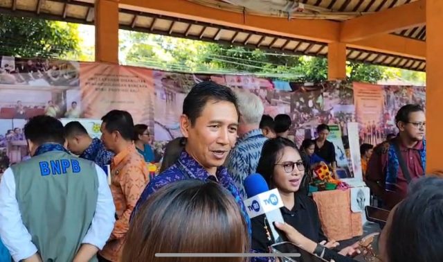 resmi
