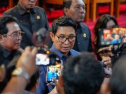 Bupati Adi Arnawa Pastikan Program “Reward” Lansia Tetap Berjalan, Tunggu Penyesuaian Regulasi