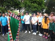Walikota Jaya Negara Lepas Jalan Sehat HUT Ke-27 BKS LPD Kota Denpasar