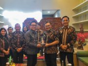 LPD di Kota Denpasar Jadi Rujukan Pemkot Yogyakarta Kelola BUKP, Wawali Arya Wibawa Paparkan Peran LPD Untuk Kemandirian Desa Adat
