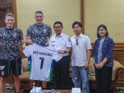 Bupati Adi Arnawa Terima Kunjungan Tranmere Rovers Inggris, Jalin Kerja Sama Pembinaan Sepakbola