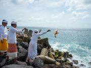 Bupati Badung Hadiri Pujawali Padudusan Alit di Pura Luhur Uluwatu, Doakan Keselamatan dan Kemajuan Pariwisata Bali