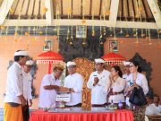 Wawali Arya Wibawa Hadiri Upacara Pemelaspasan Balai Banjar Sanga Agung