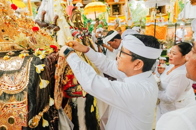 Nyumpangin Sekar Emas (3)