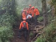 Patah Kaki, Pendaki di Gunung Abang Dievakuasi