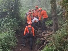 Patah Kaki, Pendaki di Gunung Abang Dievakuasi