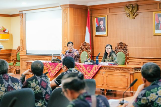 Rakor dengan Pengelola Jasa angkut sampah (1)