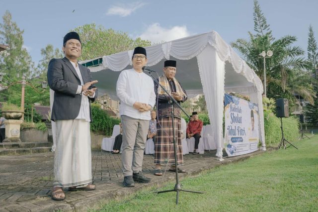 Shalat Idul Fitri (4)