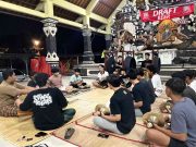 Sambut Nyepi, BTID Perkuat Sinergi Budaya Melalui Safari Ogoh-ogoh di Enam Banjar Desa Serangan