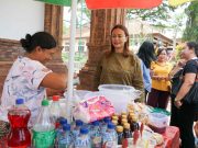 Nyonya Yunita Alit Sucipta Buka Pelatihan Garnish dan Fruit Carving di Carangsari