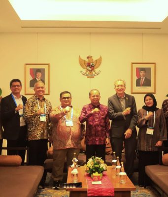 Bicara di Forum APEX, Gubernur Koster: Bali Perlu Kepastian Ketersediaan Energi