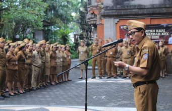 Sekda Eddy Mulya Pimpin Apel Hari Otda Ke-30, Imbau ASN Jaga Profesionalisme Dalam Pelayanan Publik