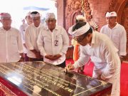 Walikota Jaya Negara Hadiri Melaspas Balai Banjar Sawah, Desa Adat Pedungan