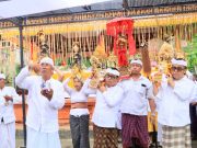 Pemkot Denpasar Laksanakan Bhakti Penyineban Pujawali Pura Agung Lokanatha