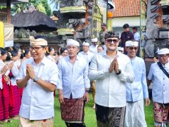 Bupati dan Wabup Badung Hadiri Karya Melaspas di Pura Dalem Suargan Bongkasa