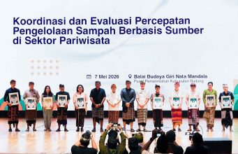 Ketua DPRD Badung Gusti Anom Gumanti Hadiri Koordinasi dan Evaluasi Percepatan PSBS di Sektor Pariwisata