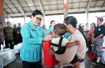 Ny. Putri Koster Ajak Kader PKK Bali Jadi Perempuan Kreatif dan Penggerak Ekonomi Keluarga